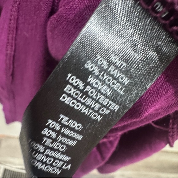 White house black market boho floral embroidered tassel top ❤️ - Picture 7 of 7